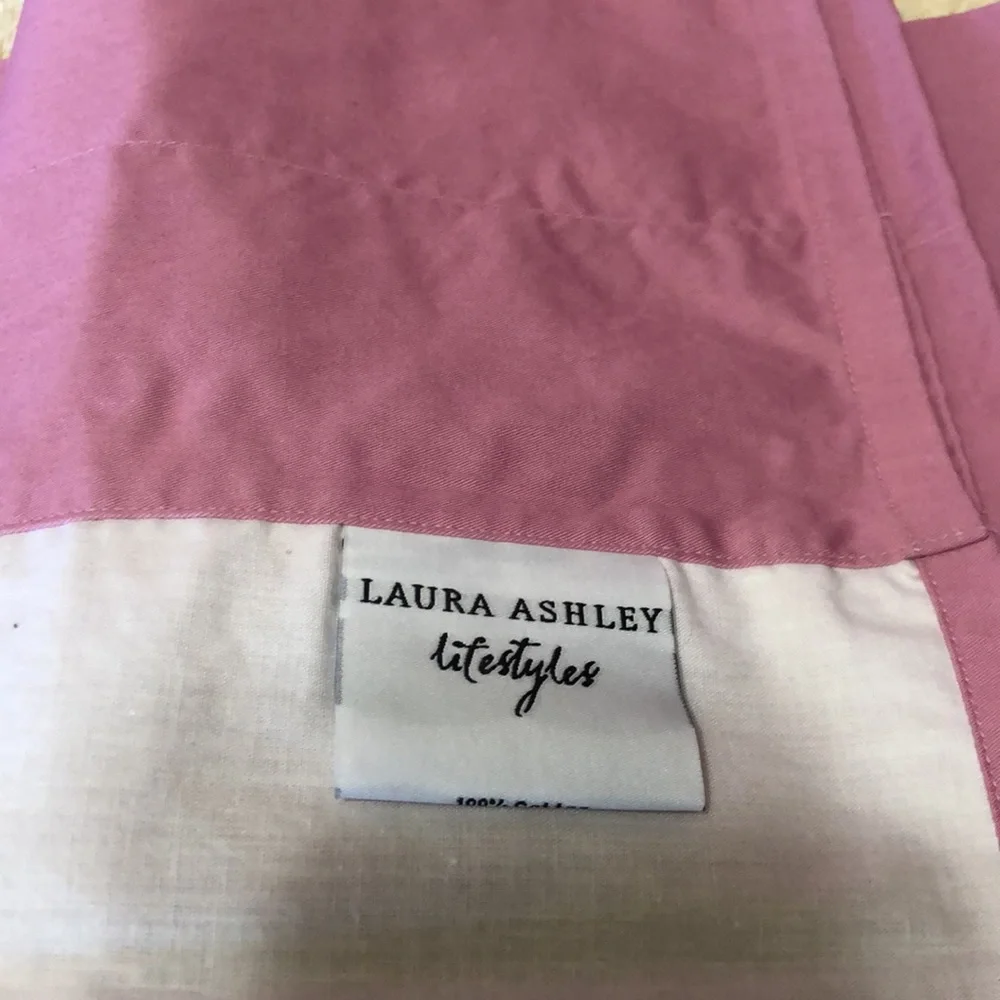 NEW Laura Ashley Lifestyles Peony Pink Blouson Valance 87”x 16” 100% Cotton